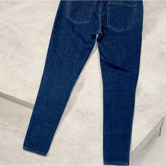 NWT GAP ‘Super Slimming Mid-Rise True Skinny Jeans’ in Dark Wash Blue Size 28R - Picture 15 of 16